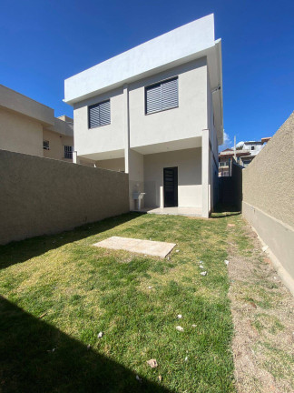 Imagem Casa com 2 Quartos à Venda, 125 m² em Jardim Maristela Ii - Atibaia Imagem Casa com 2 Quartos à Venda, 125 m² em Jardim Maristela Ii - Atibaia