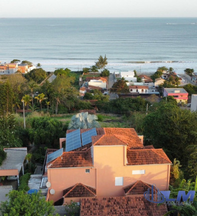 Imagem Casa com 4 Quartos à Venda, 337 m² em Santa Mônica - Guarapari Imagem Casa com 4 Quartos à Venda, 337 m² em Santa Mônica - Guarapari