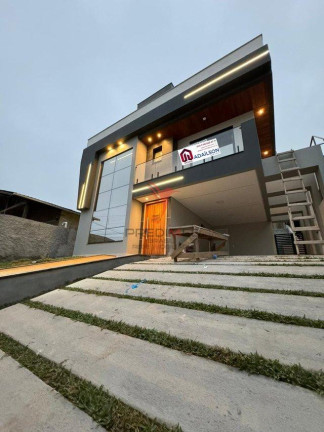 Imagem Casa com 3 Quartos à Venda, 177 m² em Canto - Florianópolis Imagem Casa com 3 Quartos à Venda, 177 m² em Canto - Florianópolis
