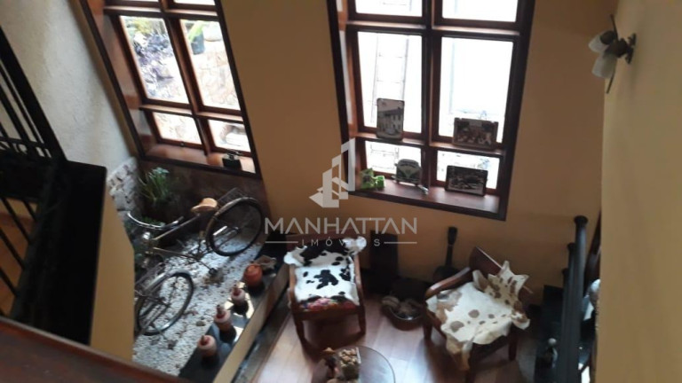 Imagem Sobrado com 5 Quartos à Venda, 329 m² em Vila Brandina - Campinas Imagem Sobrado com 5 Quartos à Venda, 329 m² em Vila Brandina - Campinas