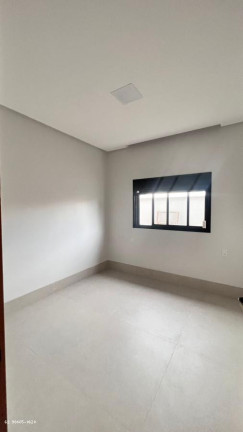 Imagem Casa com 3 Quartos à Venda, 300 m² em Terras Alpha Residencial 2 - Senador Canedo