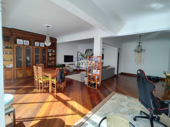 Foto do imóvel Apartamento com 3 Quartos à Venda, 165 m² em Copacabana - Rio De Janeiro