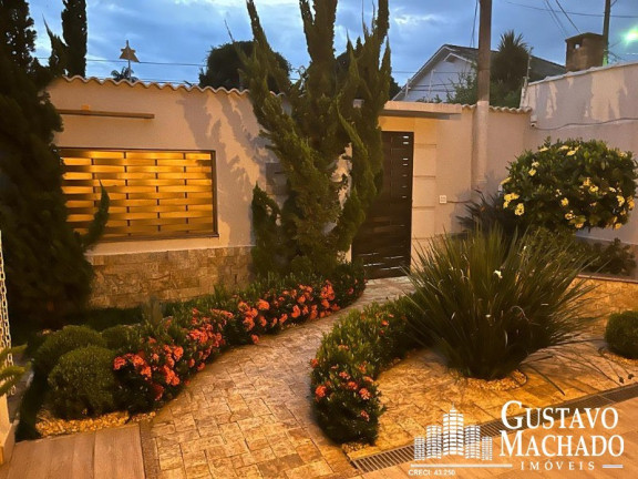 Imagem Casa com 3 Quartos à Venda, 196 m² em Loteamento Bondarovshy - Quatis