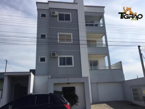 Apartamento com 2 Quartos à Venda, 81 m² em Centro - Navegantes