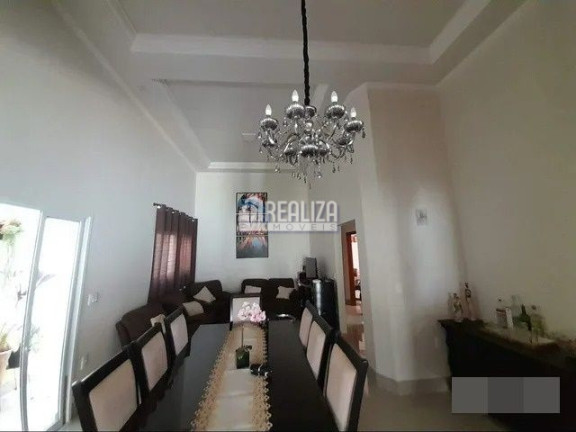 Imagem Casa com 3 Quartos à Venda, 250 m² em Nossa Senhora Da Abadia - Uberaba Imagem Casa com 3 Quartos à Venda, 250 m² em Nossa Senhora Da Abadia - Uberaba