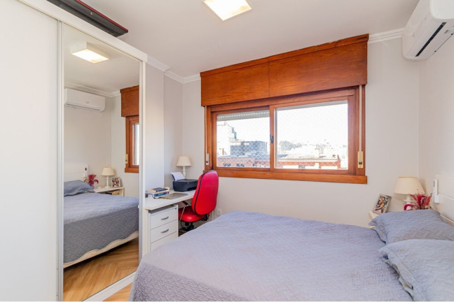 Imagem Apartamento com 3 Quartos à Venda, 120 m² em Menino Deus - Porto Alegre Imagem Apartamento com 3 Quartos à Venda, 120 m² em Menino Deus - Porto Alegre