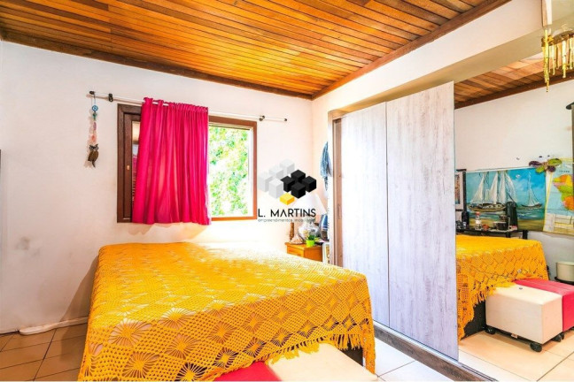 Imagem Casa com 3 Quartos à Venda, 170 m² em Jardim Itu - Porto Alegre Imagem Casa com 3 Quartos à Venda, 170 m² em Jardim Itu - Porto Alegre