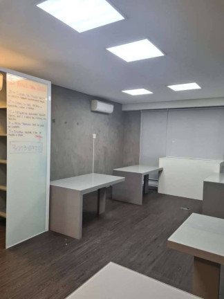 Imagem Sala Comercial à Venda, 44 m² em Lageadinho - Granja Viana Imagem Sala Comercial à Venda, 44 m² em Lageadinho - Granja Viana