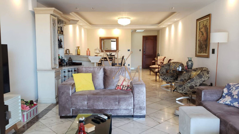 Imagem Apartamento com 4 Quartos à Venda, 190 m² em Boqueirão - Santos
