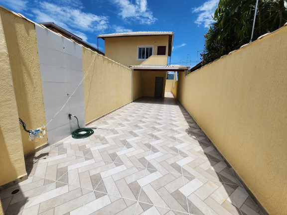 Imagem Casa com 2 Quartos à Venda, 75 m² em Balneário Marazul - Itanhaém Imagem Casa com 2 Quartos à Venda, 75 m² em Balneário Marazul - Itanhaém