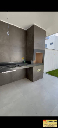 Imagem Casa com 3 Quartos à Venda, 180 m² em Campos Dos Goytacazes Imagem Casa com 3 Quartos à Venda, 180 m² em Campos Dos Goytacazes