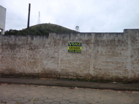 Imagem Terreno à Venda, 1.324 m² em Angola - Santa Branca Imagem Terreno à Venda, 1.324 m² em Angola - Santa Branca