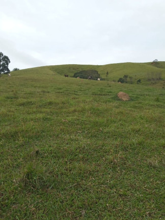 Imagem Chácara com 4 Quartos à Venda, 300 m² em Centro - Paraibuna Imagem Chácara com 4 Quartos à Venda, 300 m² em Centro - Paraibuna