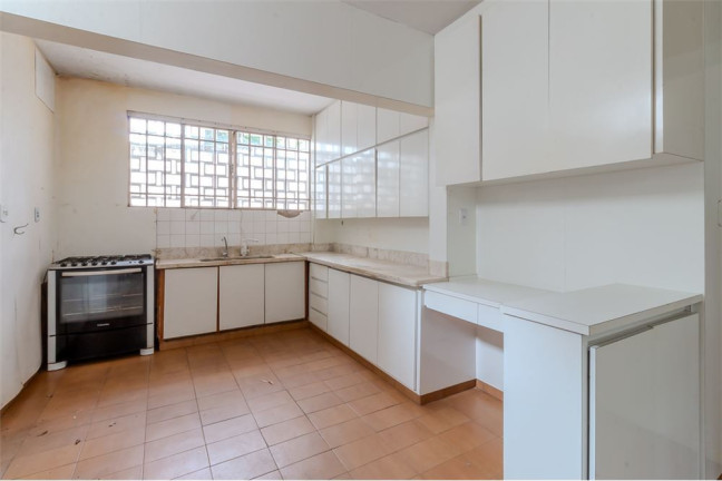 Imagem Casa com 3 Quartos à Venda, 300 m² em Pacaembu - São Paulo