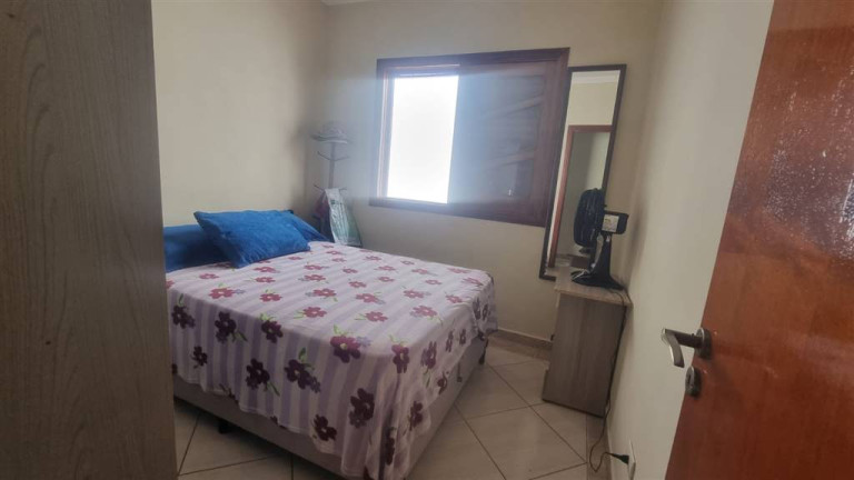 Imagem Casa com 3 Quartos à Venda, em Caiçara - Praia Grande Imagem Casa com 3 Quartos à Venda, em Caiçara - Praia Grande