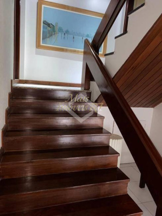 Imagem Casa com 5 Quartos à Venda, 720 m² em Piratininga - Niterói Imagem Casa com 5 Quartos à Venda, 720 m² em Piratininga - Niterói