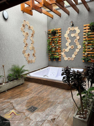 Imagem Imóvel com 3 Quartos à Venda, 115 m² em Vilamar - Praia Grande Imagem Imóvel com 3 Quartos à Venda, 115 m² em Vilamar - Praia Grande