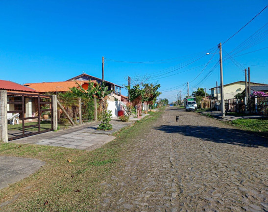 Imagem Casa com 2 Quartos à Venda, em Capão Da Canoa Imagem Casa com 2 Quartos à Venda, em Capão Da Canoa