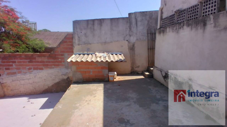 Imagem Casa com 2 Quartos à Venda, 186 m² em Vila Camargo - Limeira