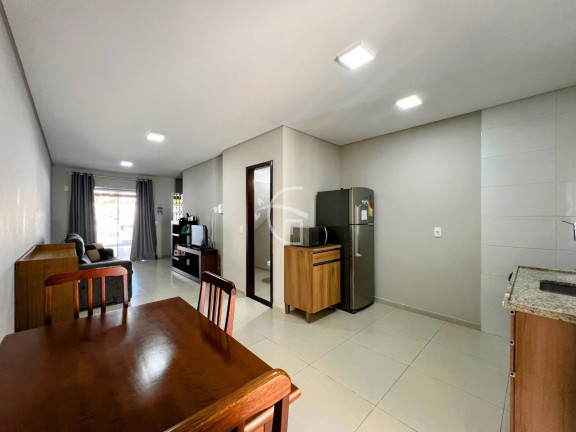 Imagem Casa com 2 Quartos à Venda, 75 m² em Guanabara - Joinville