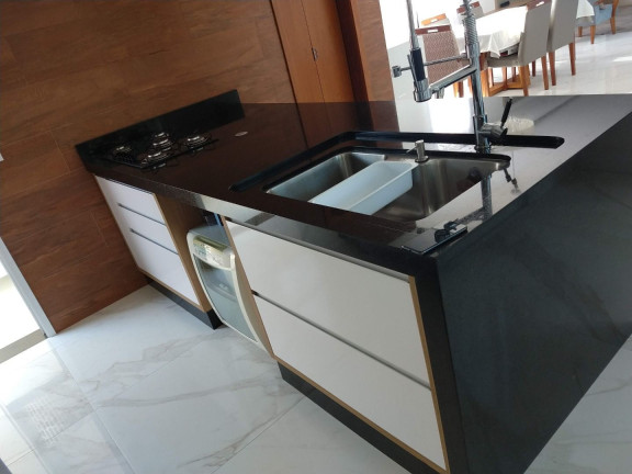 Imagem Casa com 3 Quartos à Venda, 280 m² em Aruã Eco Park - Mogi Das Cruzes Imagem Casa com 3 Quartos à Venda, 280 m² em Aruã Eco Park - Mogi Das Cruzes