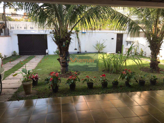 Imagem Casa com 3 Quartos à Venda, 280 m² em Enseada - Guarujá Imagem Casa com 3 Quartos à Venda, 280 m² em Enseada - Guarujá