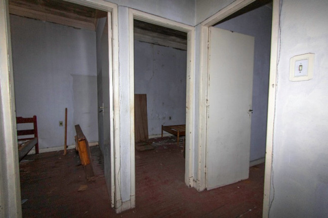 Imagem Casa com 5 Quartos à Venda, em Independência - Porto Alegre Imagem Casa com 5 Quartos à Venda, em Independência - Porto Alegre