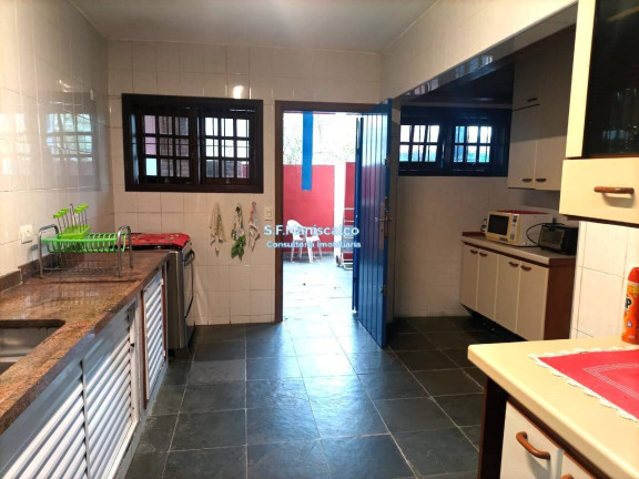 Imagem Casa com 5 Quartos à Venda, 346 m² em Lázaro - Ubatuba