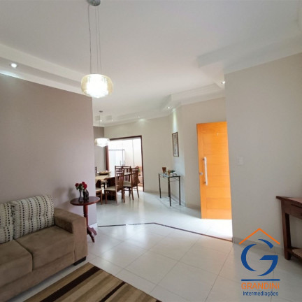 Imagem Casa com 5 Quartos à Venda, em Parque Guainco - Mogi Guaçu Imagem Casa com 5 Quartos à Venda, em Parque Guainco - Mogi Guaçu