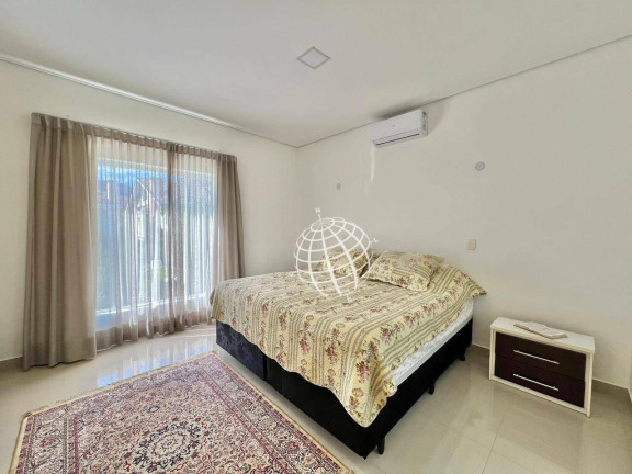 Imagem Casa com 4 Quartos à Venda, 301 m² em Jardim Floresta - Atibaia Imagem Casa com 4 Quartos à Venda, 301 m² em Jardim Floresta - Atibaia