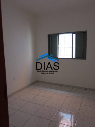 Imagem Casa com 2 Quartos à Venda, 64 m² em Jardim Universal - Araraquara Imagem Casa com 2 Quartos à Venda, 64 m² em Jardim Universal - Araraquara