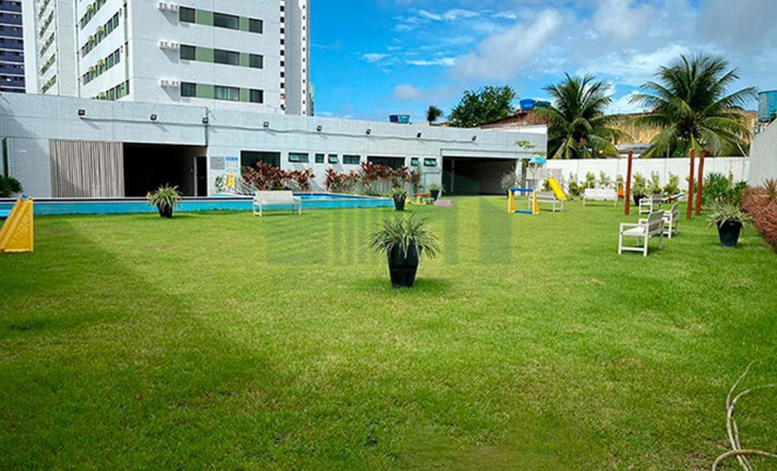Imagem Apartamento com 2 Quartos à Venda, 43 m² em Torre - Recife