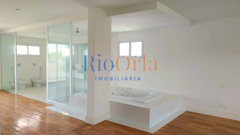 Imagem Casa de Condomínio com 5 Quartos à Venda, 900 m² em Barra Da Tijuca - Rio De Janeiro