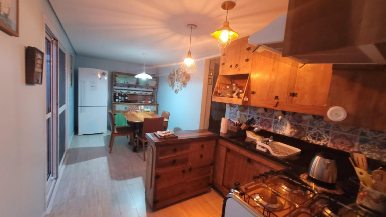 Imagem Casa com 2 Quartos à Venda, 120 m² em Adhemar Garcia - Joinville