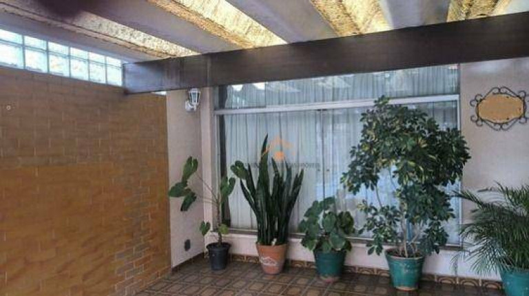 Casa com 4 Quartos à Venda, 180 m² em Campestre - Santo André