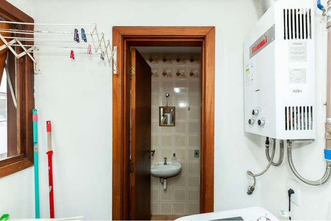 Imagem Cobertura com 3 Quartos à Venda, 276 m² em Bom Fim - Porto Alegre Imagem Cobertura com 3 Quartos à Venda, 276 m² em Bom Fim - Porto Alegre