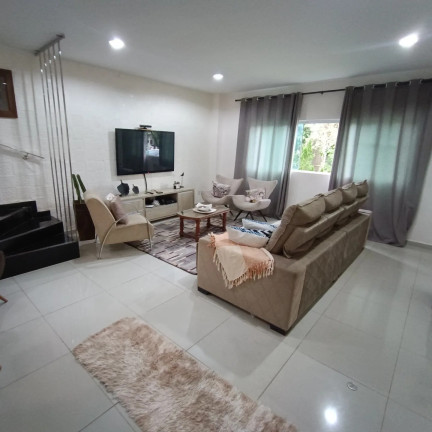 Imagem Casa de Condomínio com 3 Quartos à Venda, 259 m² em Jardim Veneza - Senador Canedo Imagem Casa de Condomínio com 3 Quartos à Venda, 259 m² em Jardim Veneza - Senador Canedo