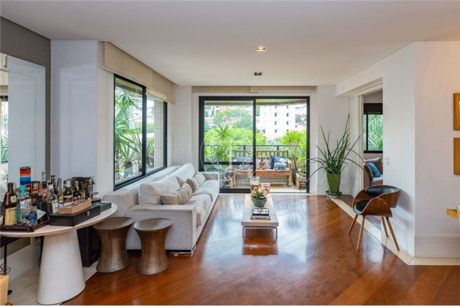 Imagem Apartamento com 3 Quartos à Venda, 205 m² em Vila Mariana - São Paulo Imagem Apartamento com 3 Quartos à Venda, 205 m² em Vila Mariana - São Paulo