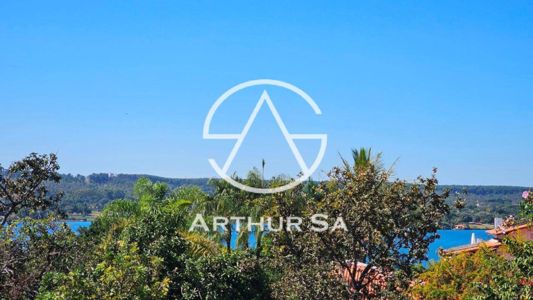Imagem Casa com 3 Quartos à Venda, 1.000 m² em Lago Norte - Brasília Imagem Casa com 3 Quartos à Venda, 1.000 m² em Lago Norte - Brasília