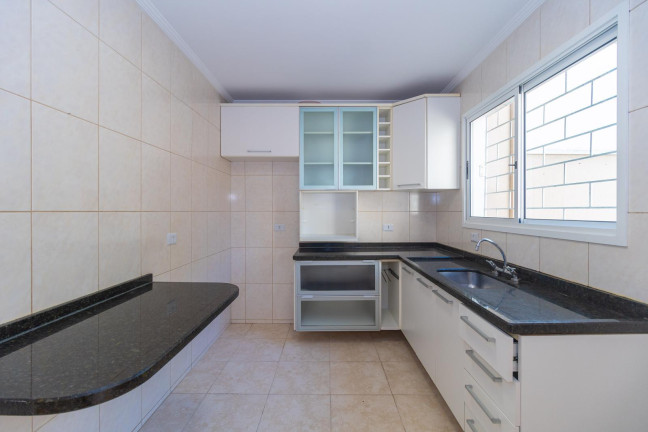 Imagem Sobrado com 3 Quartos para Alugar, 139 m² em Barreirinha - Curitiba Imagem Sobrado com 3 Quartos para Alugar, 139 m² em Barreirinha - Curitiba