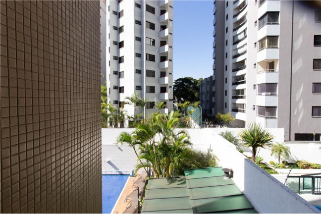 Imagem Imóvel com 3 Quartos à Venda, em Moema - São Paulo Imagem Imóvel com 3 Quartos à Venda, em Moema - São Paulo