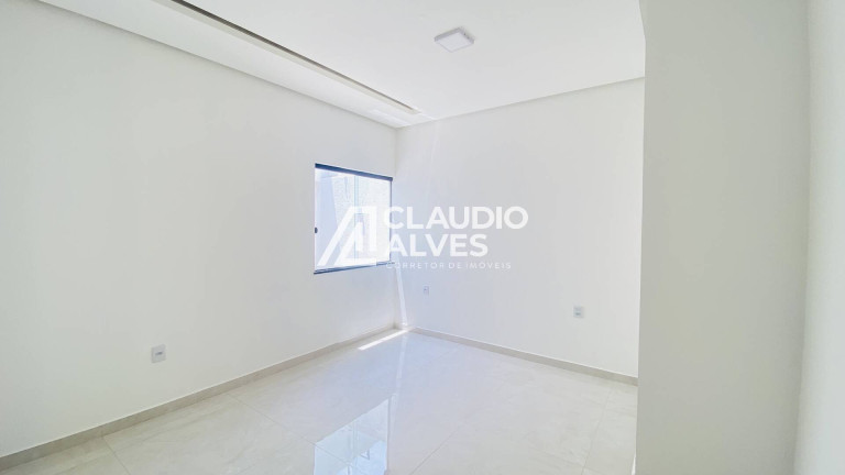 Imagem Casa com 3 Quartos à Venda, 110 m² em Cidade Nova - Feira De Santana Imagem Casa com 3 Quartos à Venda, 110 m² em Cidade Nova - Feira De Santana