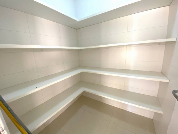Imagem Casa com 4 Quartos à Venda, 600 m² em Usina - Atibaia Imagem Casa com 4 Quartos à Venda, 600 m² em Usina - Atibaia