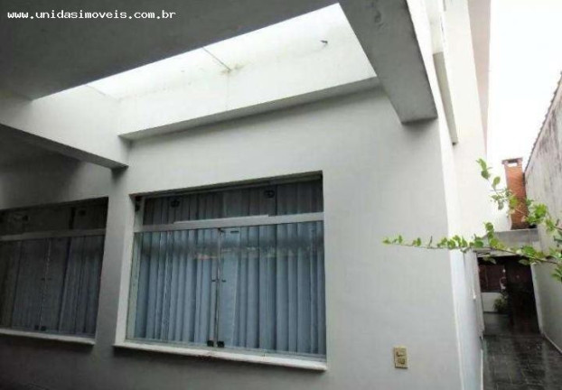 Imagem Casa com 4 Quartos à Venda, 240 m² em Jardim Dos Prados - São Paulo