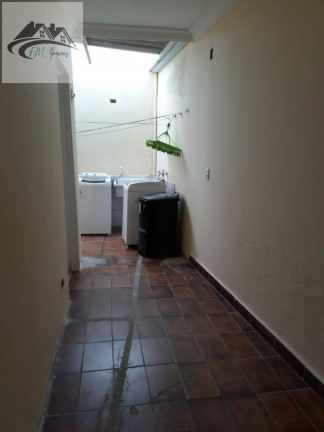 Imagem Casa com 3 Quartos à Venda, 128 m² em Umuarama - Osasco