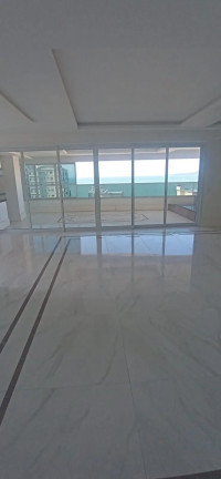 Imagem Apartamento com 4 Quartos à Venda, 254 m² em Meia Praia - Itapema Imagem Apartamento com 4 Quartos à Venda, 254 m² em Meia Praia - Itapema