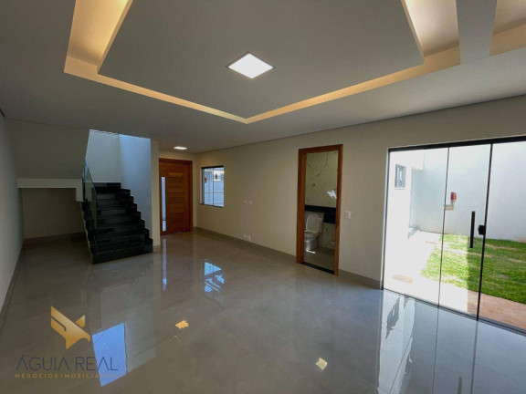 Imagem Sobrado com 3 Quartos à Venda, 143 m² em Vila Carvalho - Campo Grande
