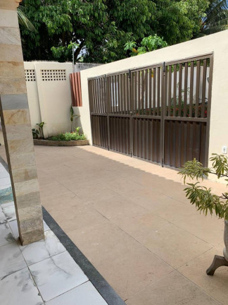 Imagem Casa com 3 Quartos à Venda, 207 m² em Jabotiana - Aracaju Imagem Casa com 3 Quartos à Venda, 207 m² em Jabotiana - Aracaju