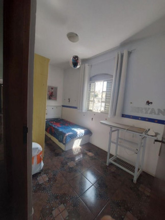 Imagem Sobrado com 3 Quartos à Venda, 210 m² em Vila Júlia - Poá