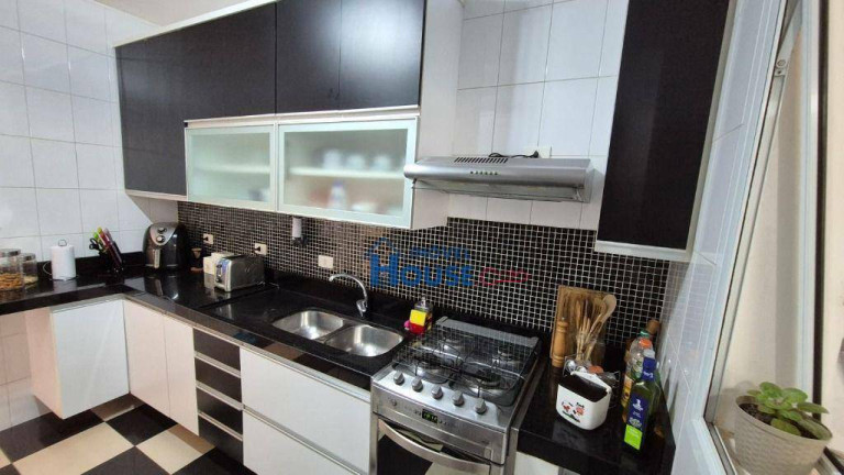 Imagem Casa com 3 Quartos à Venda, 157 m² em Jardim Rebelato - Cotia Imagem Casa com 3 Quartos à Venda, 157 m² em Jardim Rebelato - Cotia